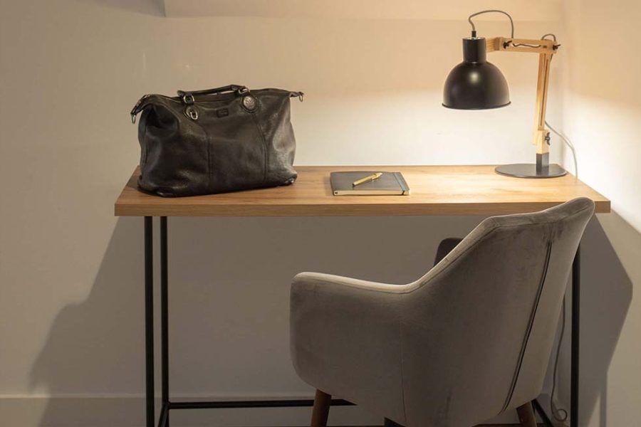 Tower Suite Desk